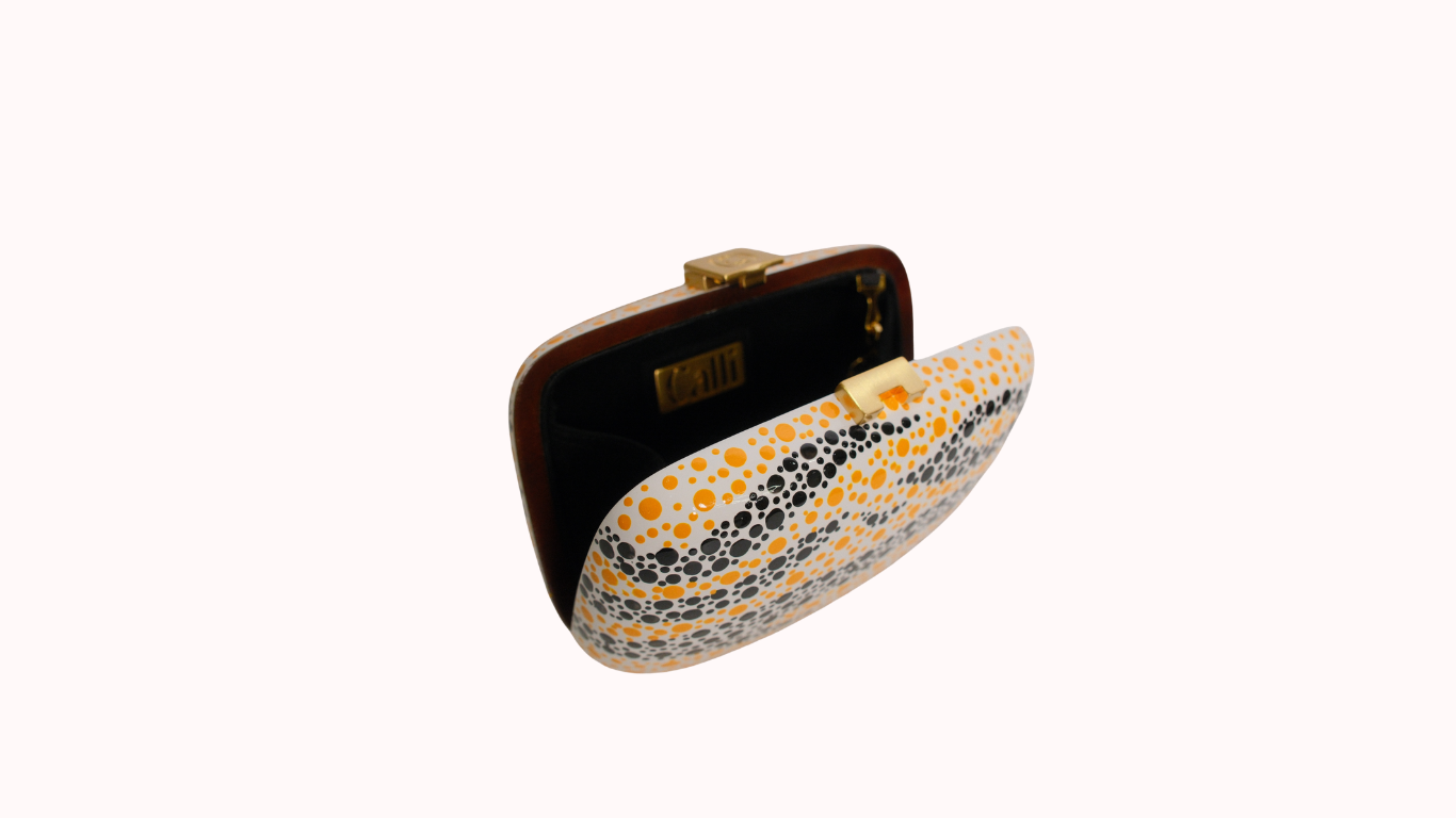 Pebble Micro Clutch